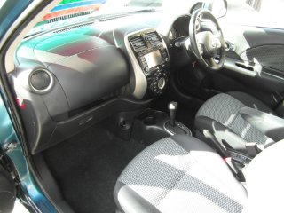/photos/10921/0b25a7e6-88d3-4c5b-b029-3d2b51f5b344_i320x240.jpg