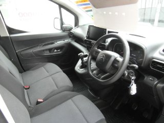 /photos/10921/1bd2a882-913b-4f72-8977-5407cfe40dae_i320x240.jpg