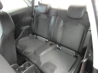 /photos/10921/297f2194-93ba-4fa7-a195-4a1bc0ecd39f_i320x240.jpg