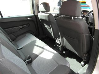 /photos/10921/4793d97d-00ea-4f84-b92d-c325b3d7e7b6_i320x240.jpg