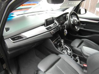 /photos/10921/56eb0cfd-e1c6-4b8a-8d3d-3fcf38bc81fb_i320x240.jpg