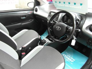 /photos/10921/664782bd-cb14-473d-bddd-f7acda3c4503_i320x240.jpg