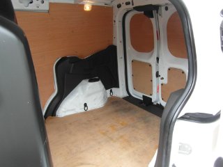 /photos/10921/ba99de3d-4f84-4acf-91a3-b6c6958cbe05_i320x240.jpg